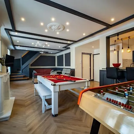 Duplex Jeanne D'arc Billard Baby En Option Escape Game Insolites * נאנסי