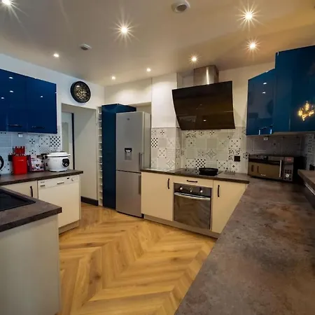 Duplex Jeanne D'arc Billard Baby En Option Escape Game Insolites דירה *