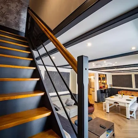 Duplex Jeanne D'arc Billard Baby En Option Escape Game Insolites * נאנסי